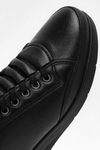 کفش زنانه چرم مشکی راحتی دری مد