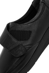 کفش زنانه چرم مشکی لژدار راحتی دری مد