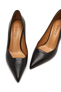 کفش زنانه چرم مشکی پاشنه‌نازک استیلتو دری مد