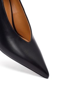 کفش زنانه چرم مشکی پاشنه‌نازک استیلتو دری مد