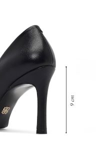 کفش زنانه چرم مشکی پاشنه‌نازک استیلتو دری مد