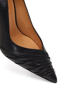 کفش زنانه چرم مشکی پاشنه‌نازک استیلتو دری مد