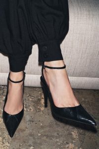 کفش زنانه چرم پاشنه بلند زارا – ZARA