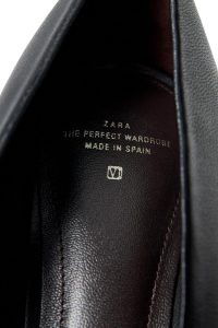 کفش زنانه چرم پاشنه بلند نسخه محدود زارا – ZARA