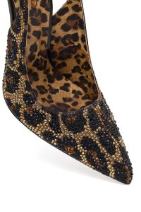 کفش زنانه چرم پلنگی نگین‌دار پشت‌باز پاشنه‌بلند نازک دری مد