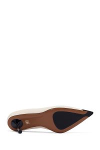 کفش زنانه چرم کرم پاشنه‌نازک استیلتو دری مد