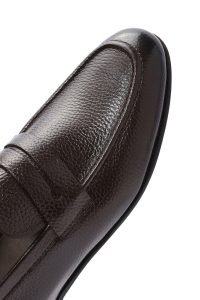 کفش لوفر رسمی مردانه قهوه‌ای چرمی دری مد