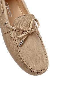 کفش لوفر زنانه چرم بژ پاپیونی دری مد