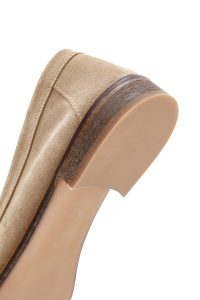 کفش لوفر زنانه چرم جیر بژ با استایل مردانه دری مد