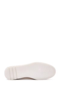 کفش لوفر زنانه چرم جیر بژ سگک‌دار راحتی دری مد