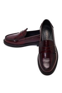 کفش لوفر زنانه چرم زرشکی مدل ماسکولن دری مد