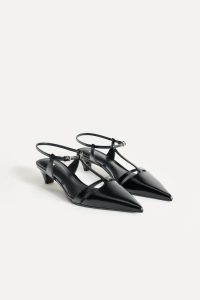 کفش چرمی زنانه پاشنه کوتاه زارا – ZARA