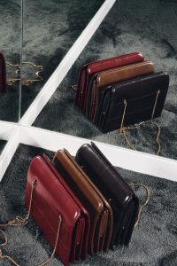 کیف دوشی زنانه چرمی زارا – ZARA