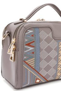 کیف زنانه طوسی بلند طرح‌دار دری مد