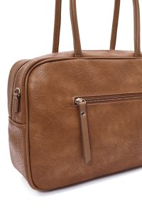 کیف زنانه قهوه‌ای بلند طرح‌دار دری مد