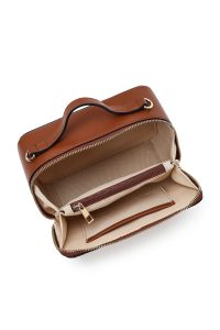 کیف زنانه قهوه‌ای بلند طرح‌دار دری مد