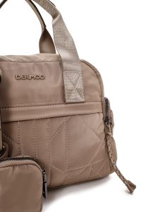 کیف زنانه کرم بلند با جزئیات اکسسوری دری مد