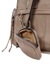 کیف زنانه کرم بلند با جزئیات اکسسوری دری مد