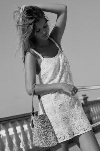 کیف سطلی زنانه کوچک منجوق‌دوزی فانتزی زارا – ZARA