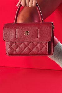 کیف کراس بادی زنانه زرشکی بلند لحافی مینی دری مد