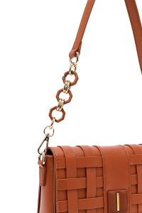 کیف کراس بادی زنانه قهوه‌ای بلند بافت کراس‌بادی دری مد