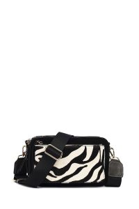 کیف کراس بادی زنانه مشکی بلند طرح‌دار دری مد