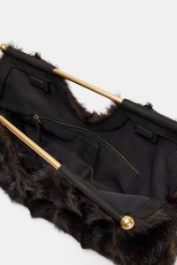 کیف کلاچ زنانه خز مصنوعی زارا – ZARA