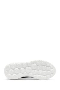 Derimod Zero کتونی زنانه مشکی بنددار با زیره ضخیم