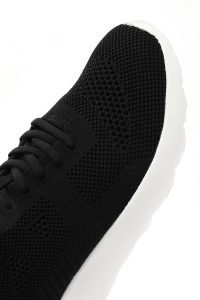 Derimod Zero کتونی زنانه مشکی بنددار با زیره ضخیم