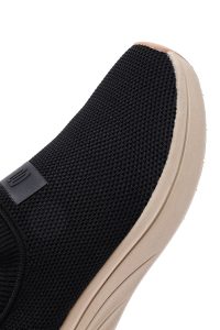 Derimod Zero کتونی مردانه پارچه‌ای مشکی زیره ضخیم