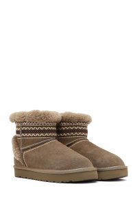 بوت تدی جیر زنانه بژ طرح‌دار خزدار دری‌مد