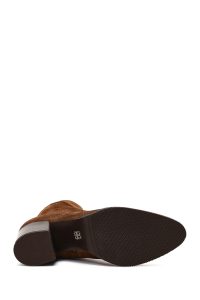 بوت جیر زنانه قهوه‌ای زیپ‌دار پاشنه ضخیم دری مد