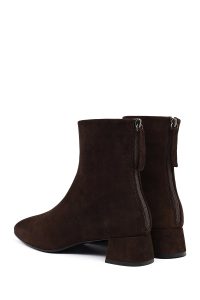 بوت زنانه جیر قهوه‌ای کوتاه زیپ‌دار پاشنه‌بلند ضخیم دری مد