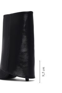 بوت زنانه مشکی چرمی پاشنه نازک دری مد