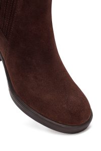 بوت زنانه چرم جیر قهوه‌ای پاشنه‌بلند ضخیم دری مد