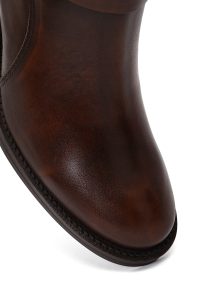 بوت زنانه چرم قهوه‌ای پاشنه‌بلند ضخیم سگک‌دار دری مد