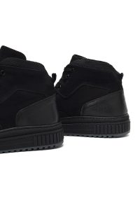 بوت نبوک مردانه مشکی بندی دری‌مد