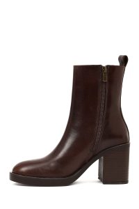 بوت چرمی زنانه قهوه‌ای زیپ‌دار پاشنه ضخیم دری‌مد