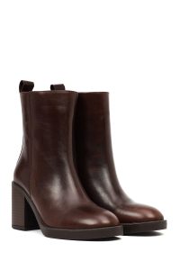 بوت چرمی زنانه قهوه‌ای زیپ‌دار پاشنه ضخیم دری‌مد