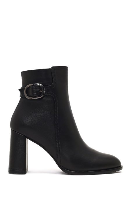 بوت چرمی زنانه مشکی زیپ‌دار سگک‌دار پاشنه ضخیم دری مد