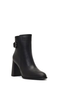 بوت چرمی زنانه مشکی زیپ‌دار سگک‌دار پاشنه ضخیم دری مد