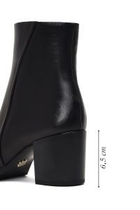 بوت چرمی زنانه مشکی زیپ‌دار پاشنه ضخیم دری مد