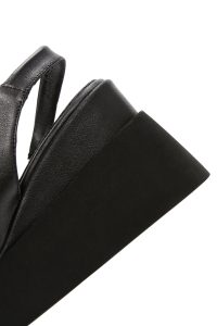 صندل زنانه چرم مشکی لژدار دری مد