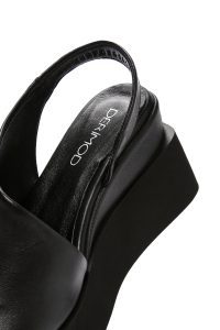 صندل زنانه چرم مشکی لژدار دری مد