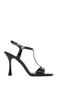 صندل زنانه چرم ورنی مشکی بنددار مچ پا پاشنه‌بلند دری مد