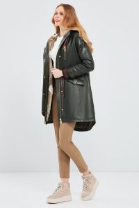 پارکا چرمی زنانه سبز یقه خزدار Valentina دری مد