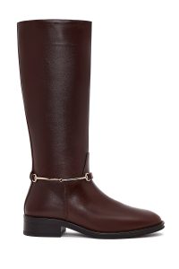 چکمه زنانه چرم قهوه‌ای اکسسوری‌دار دری مد