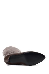 چکمه چرمی زنانه قهوه‌ای پاشنه نازک دری‌مد