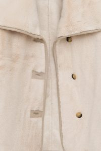 کاپشن زنانه Malmö چرم تدی بژ اورسایز یقه‌خوابیده دری مد