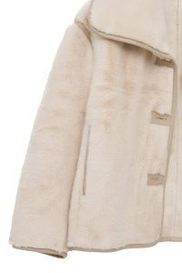 کاپشن زنانه Malmö چرم تدی بژ اورسایز یقه‌خوابیده دری مد